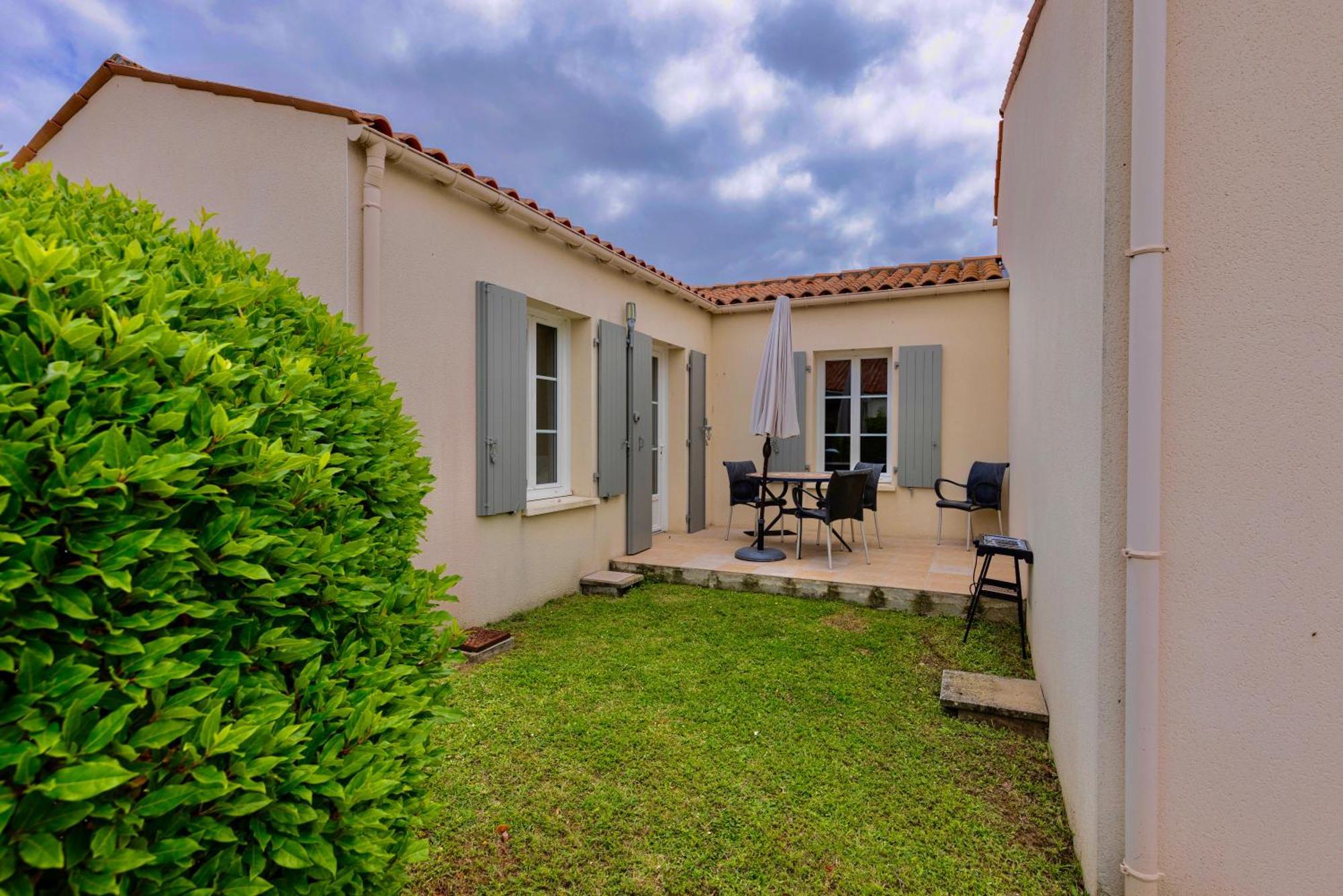 Atlantic Residence Jonzac Bagian luar foto