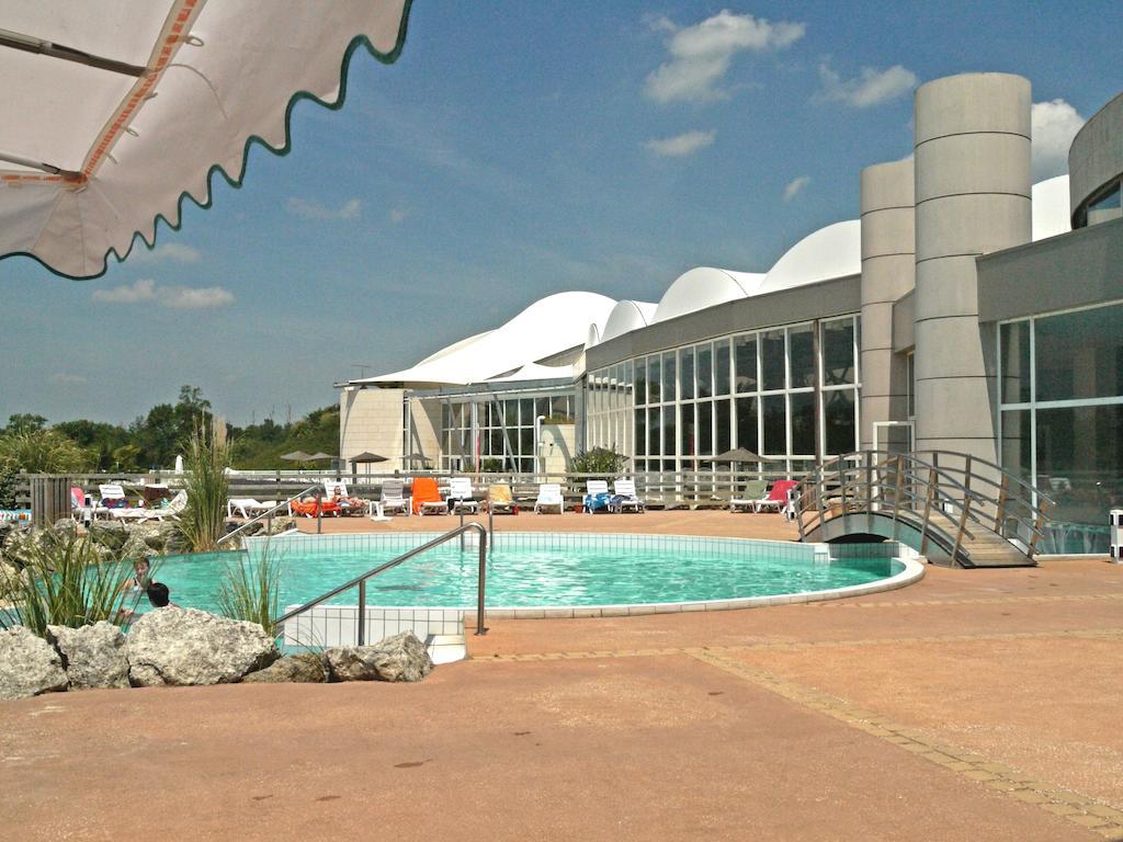 Atlantic Residence Jonzac Bagian luar foto
